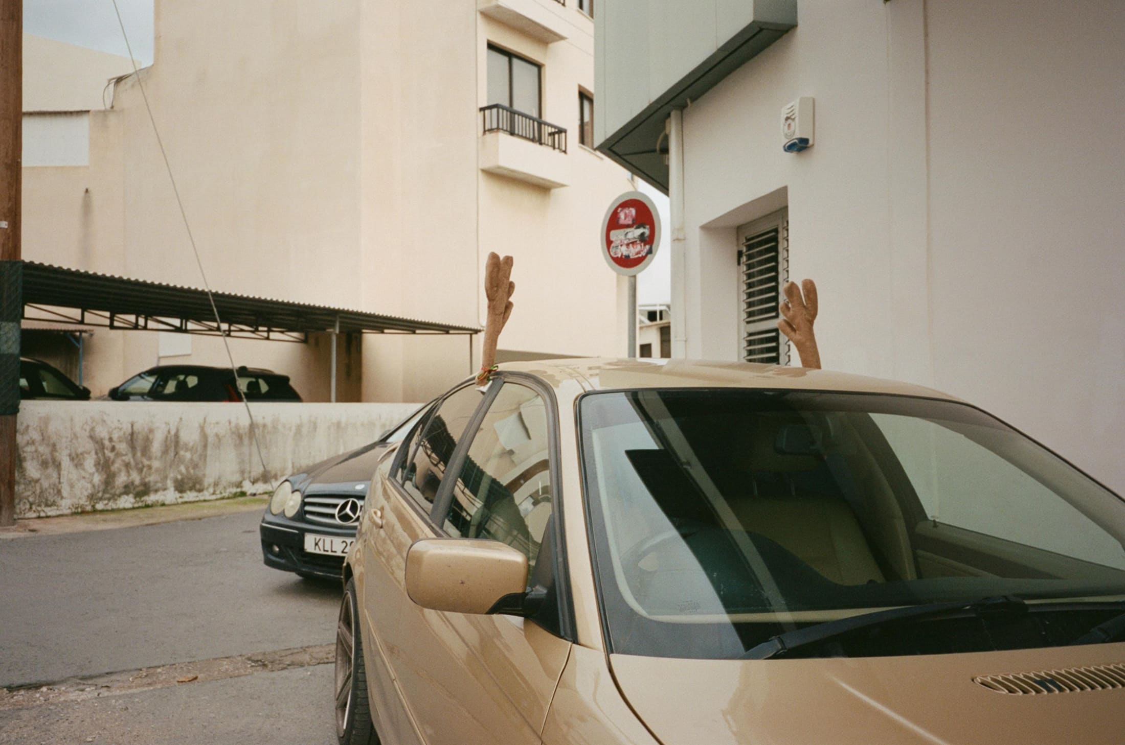 Street frame 13